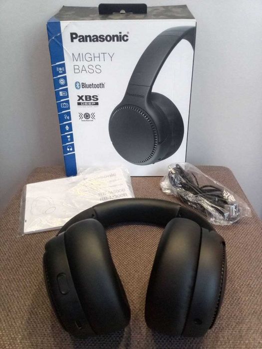 Навушники Panasonic RB-M500B (30 годин роботи, Bluetooth, 3.5 мм)