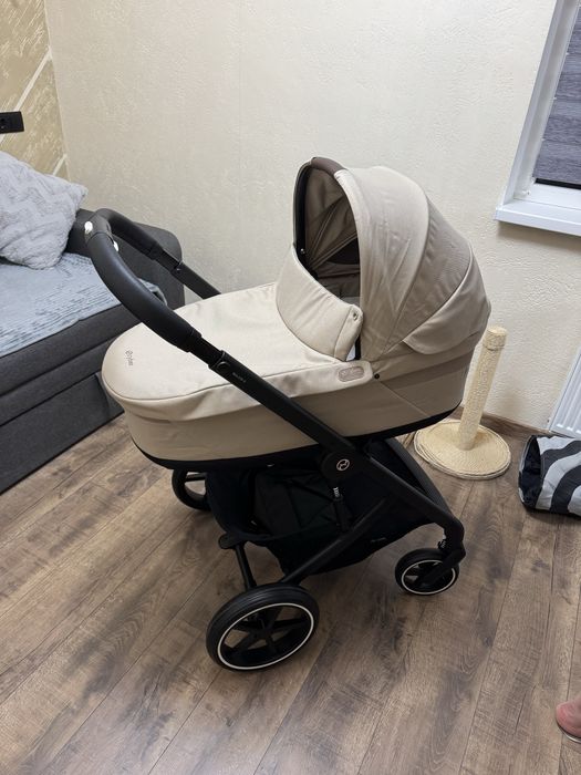 Продам коляску 2 в 1 Cybex balios S lux 2025 року