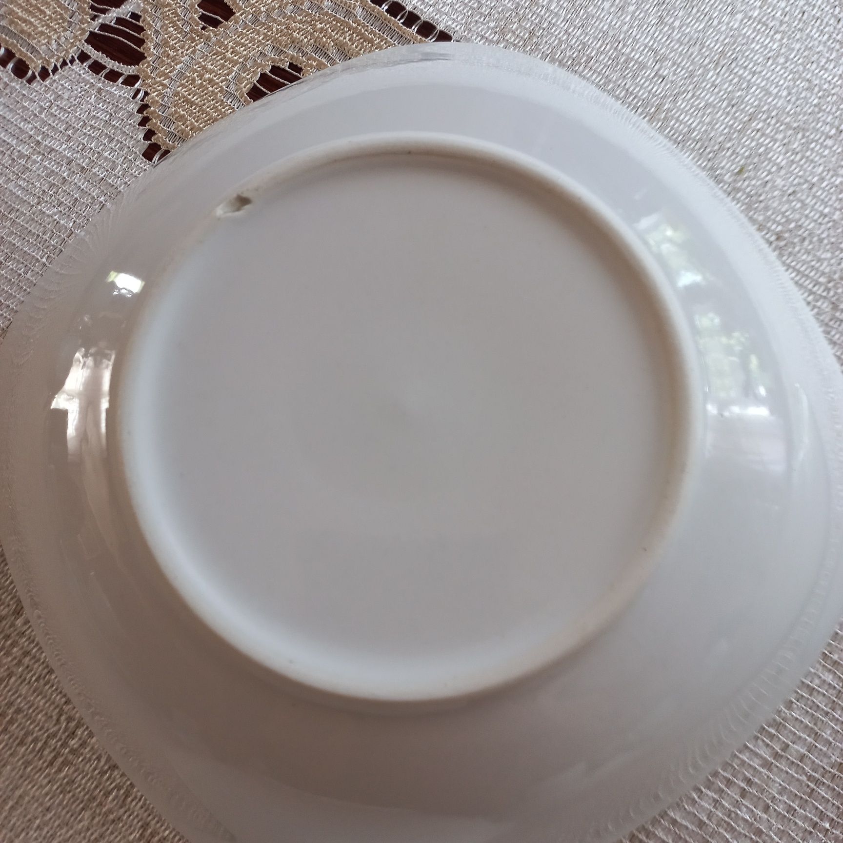 Zestaw talerzy lplus filiżanki porcelana w kwiaty
