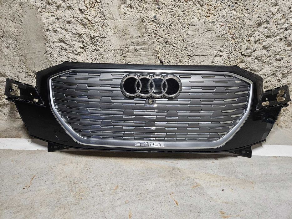 Капот крила підкрильники Audi Q4 E-tron
