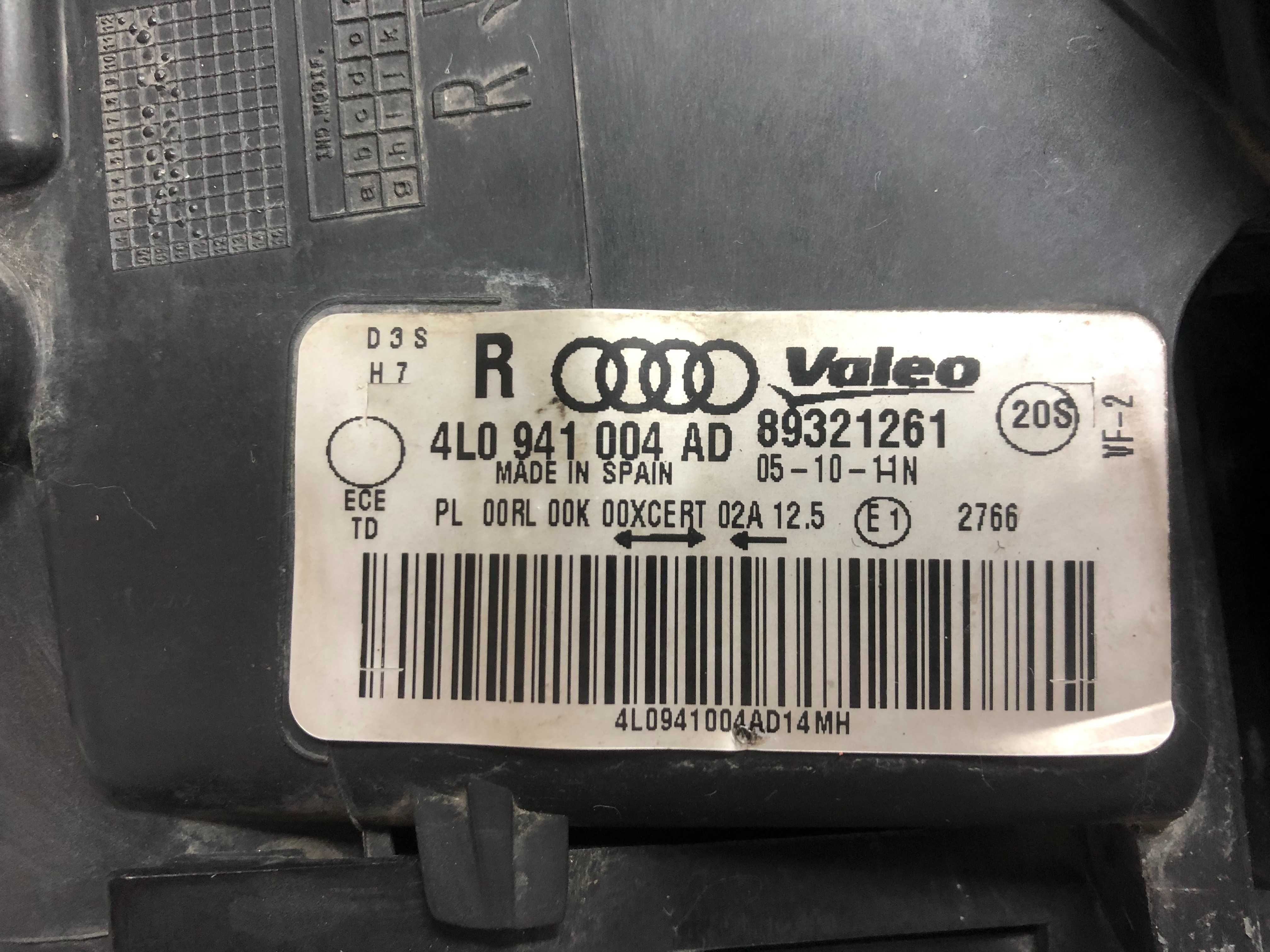 Audi q7 4L0941004AD Europe рестайл  фара права