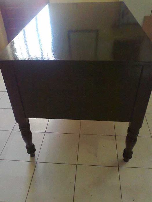 Secretária Romântica muito antiga, de grande formato