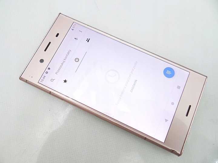 Sony Xperia XZ1 4/64GB / 5,2" / 19 Mpix / Etui / Eko Komis