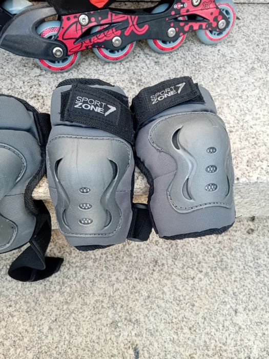 Vendo patins em linha, joelheiras e cotoveleiras.