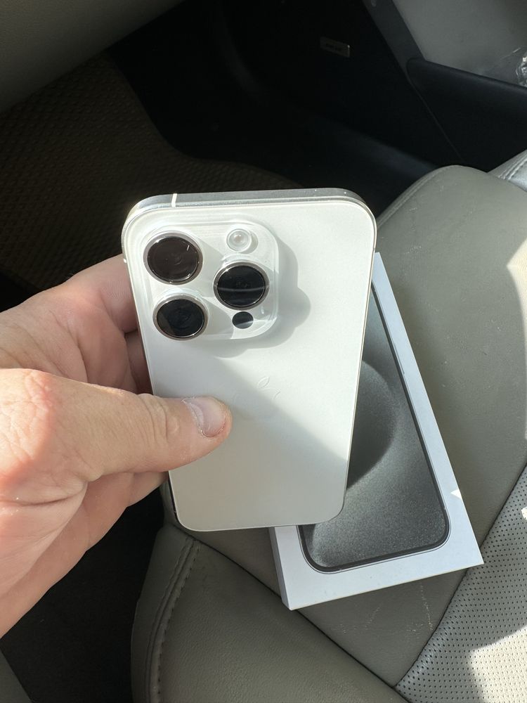 Apple iphone 15 Pro 128Gb White Titanium Фізична Сім