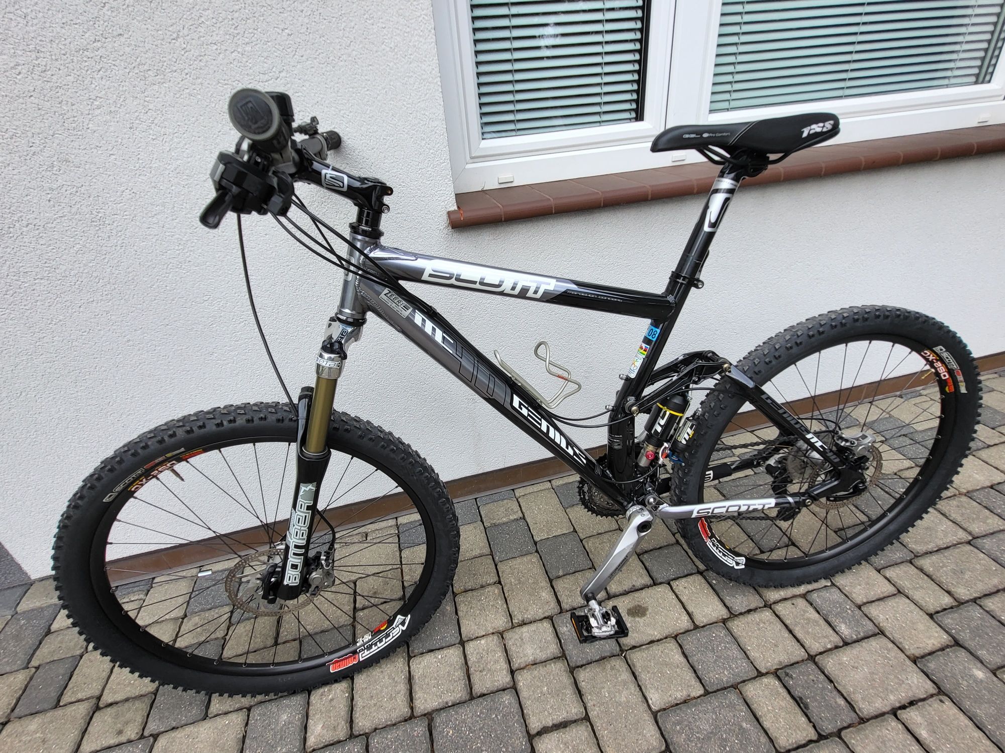 Scott Genius MC40 rower MTB