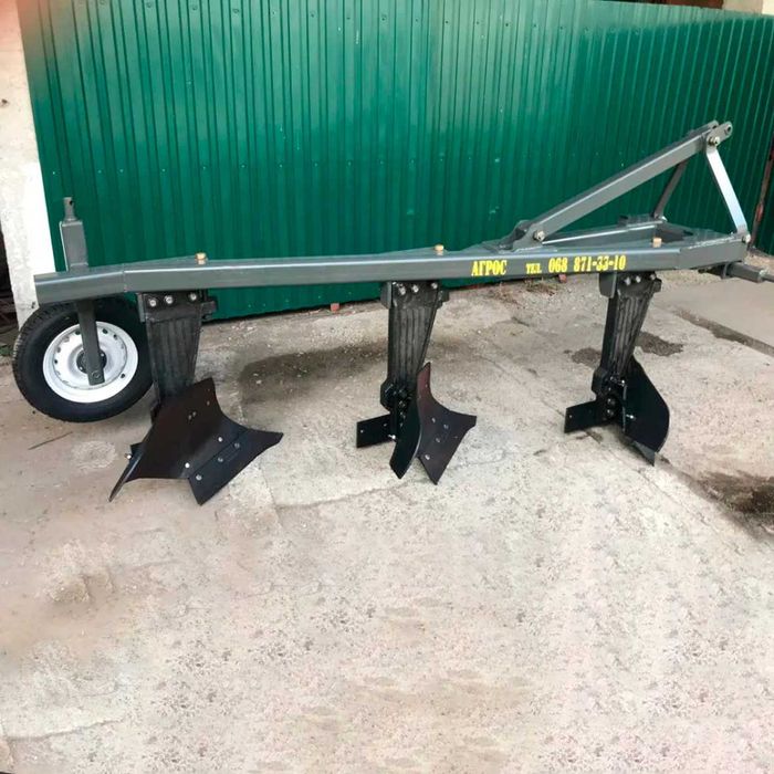 Плуг ПЛН-3-35 трикорпусний навісний