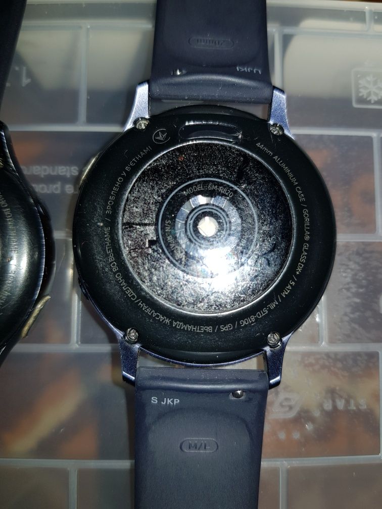 Samsung watchactive r810,r83