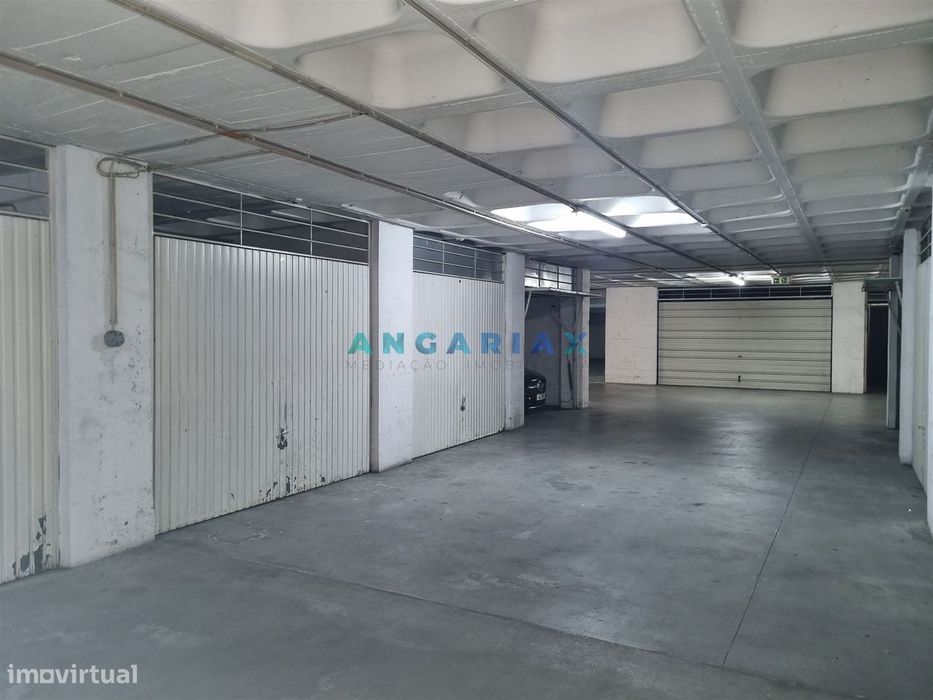 ANG1317 - Garagem para Arrendamento em Leiria