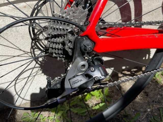 Specialized Roubaix Sram Rival Disc