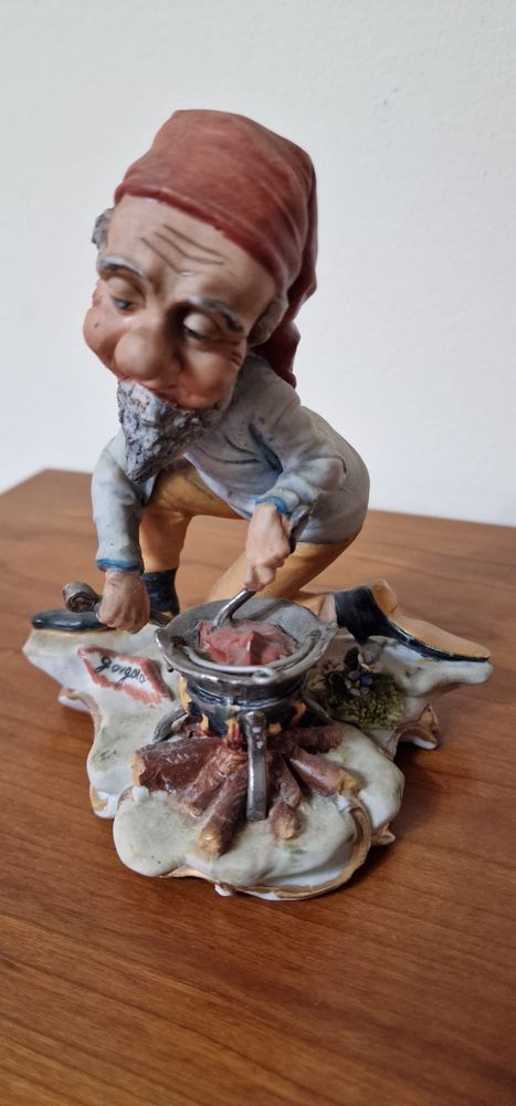 Branca de neve e os 7 anões - estatua capodimonte