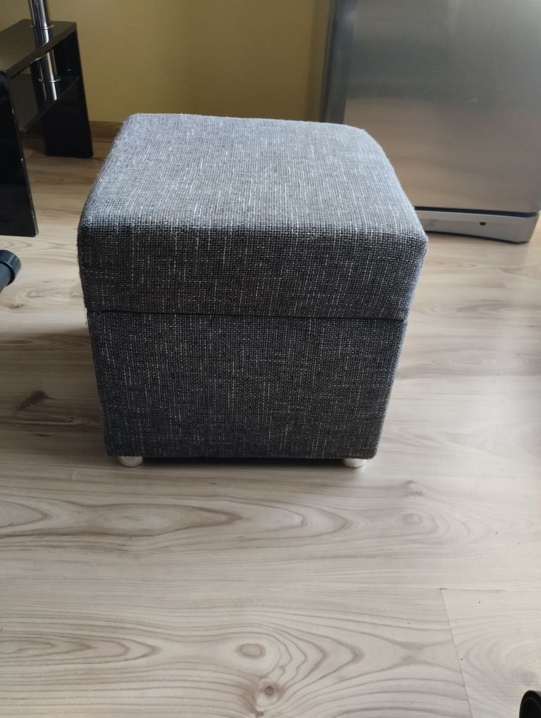Pufa prawie nowa