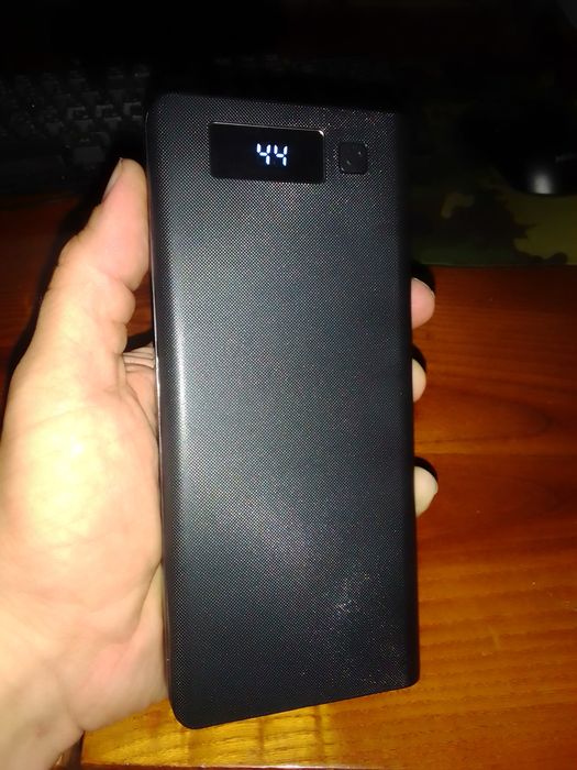 Продам павербанк на 27000mAh