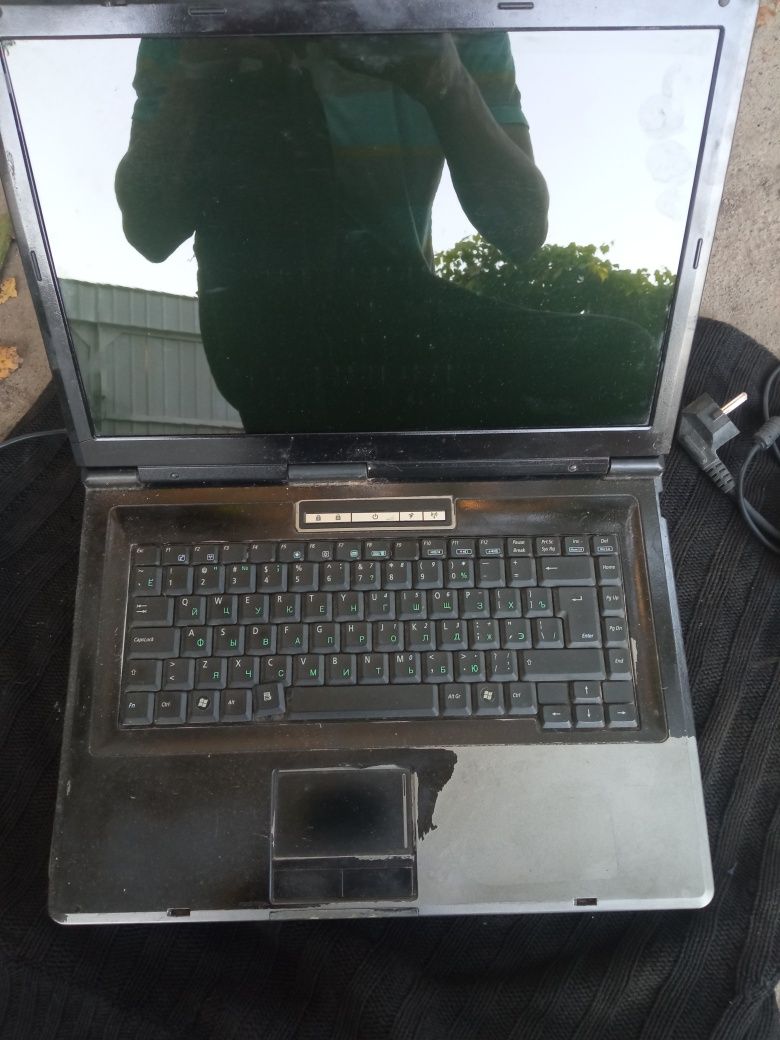 Ноутбук ASUS X51RL
