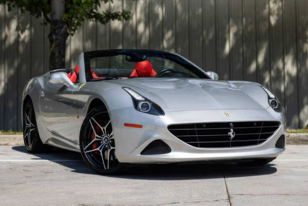 Ferrari California T      2015