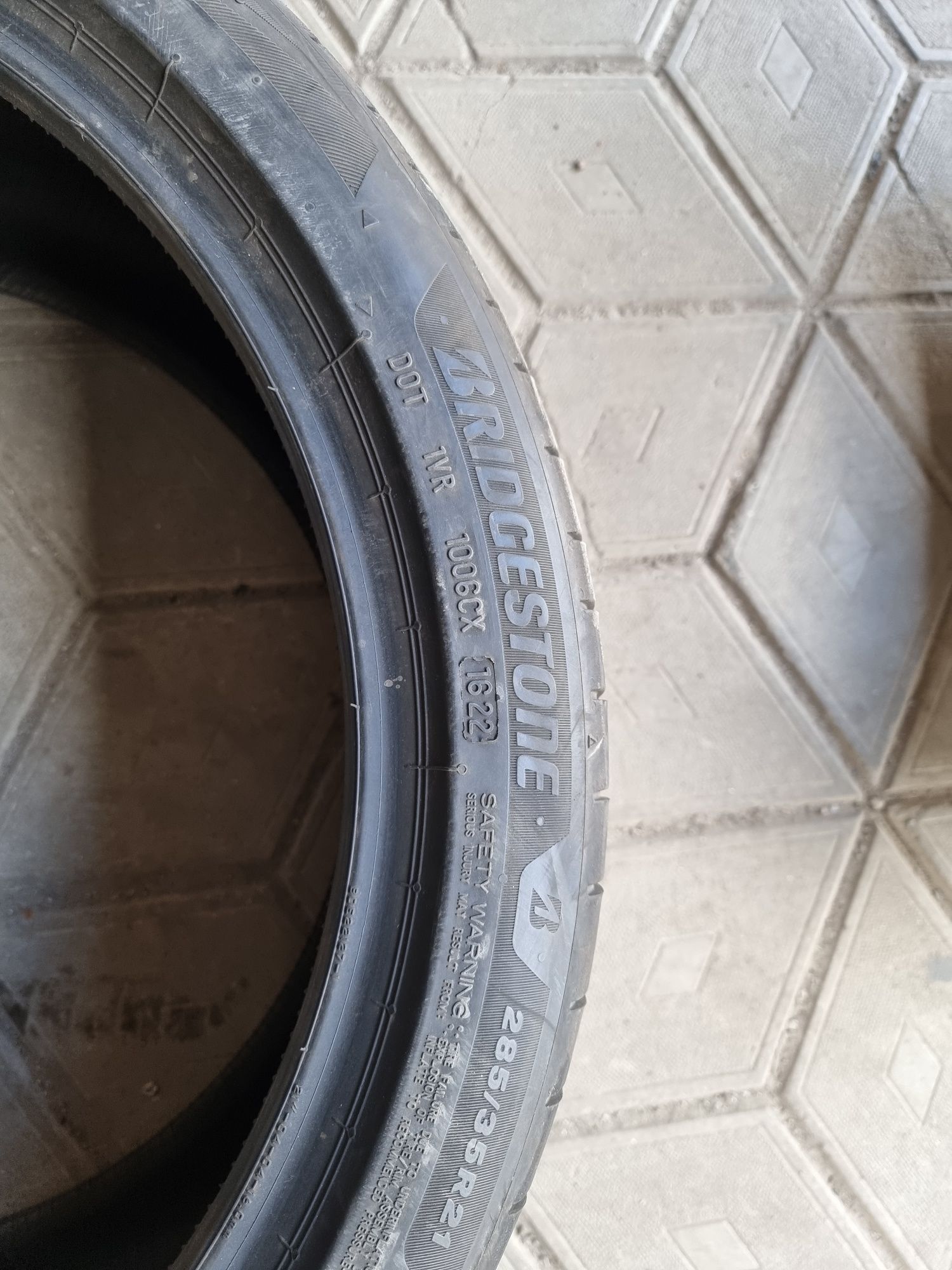 285/35 R21 Bridgestone Turanza 6