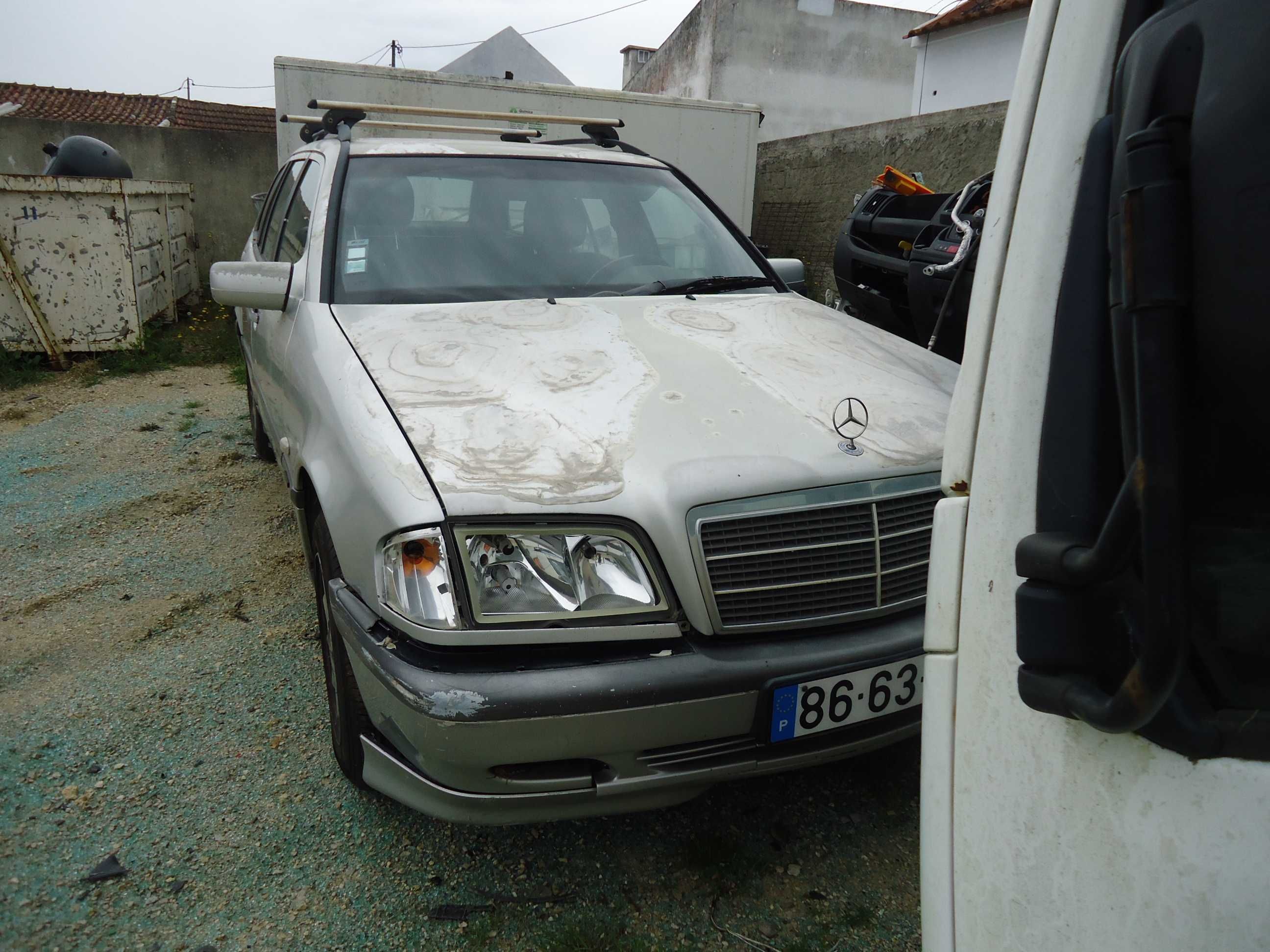 Mercedes C 220 cdi 125cv Station de 1999, só ás peças