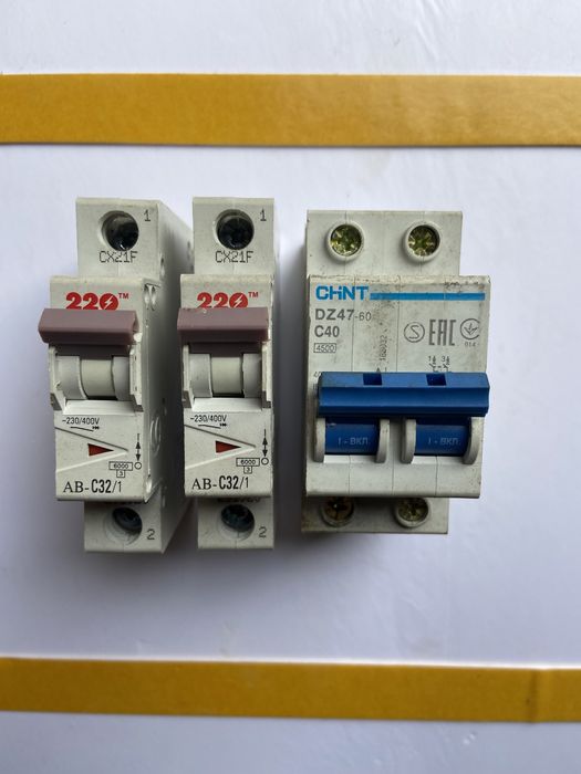Автоматичний вимикач С32 С40
