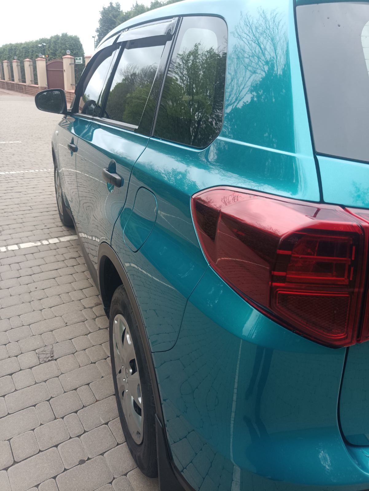 Продам офіційну Suzuki Vitara АВТОМАТ