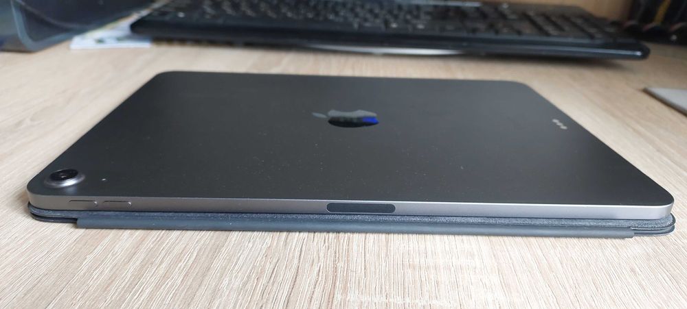 На запчастини iPad Air 10.9 A2588 64GB (2022)