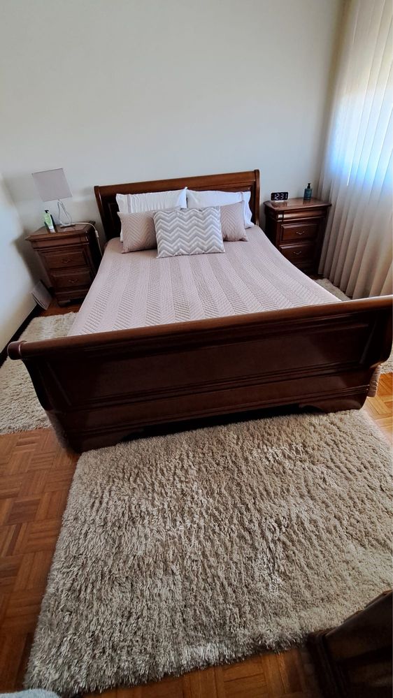 Quarto Completo madeira maciça