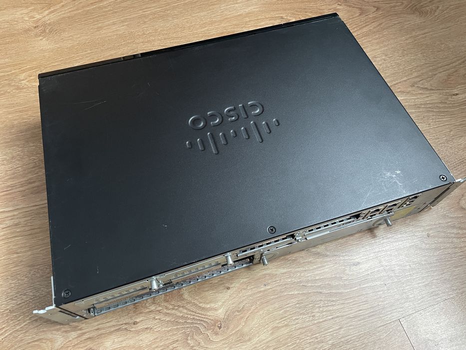 Router Cisco 2911/K9