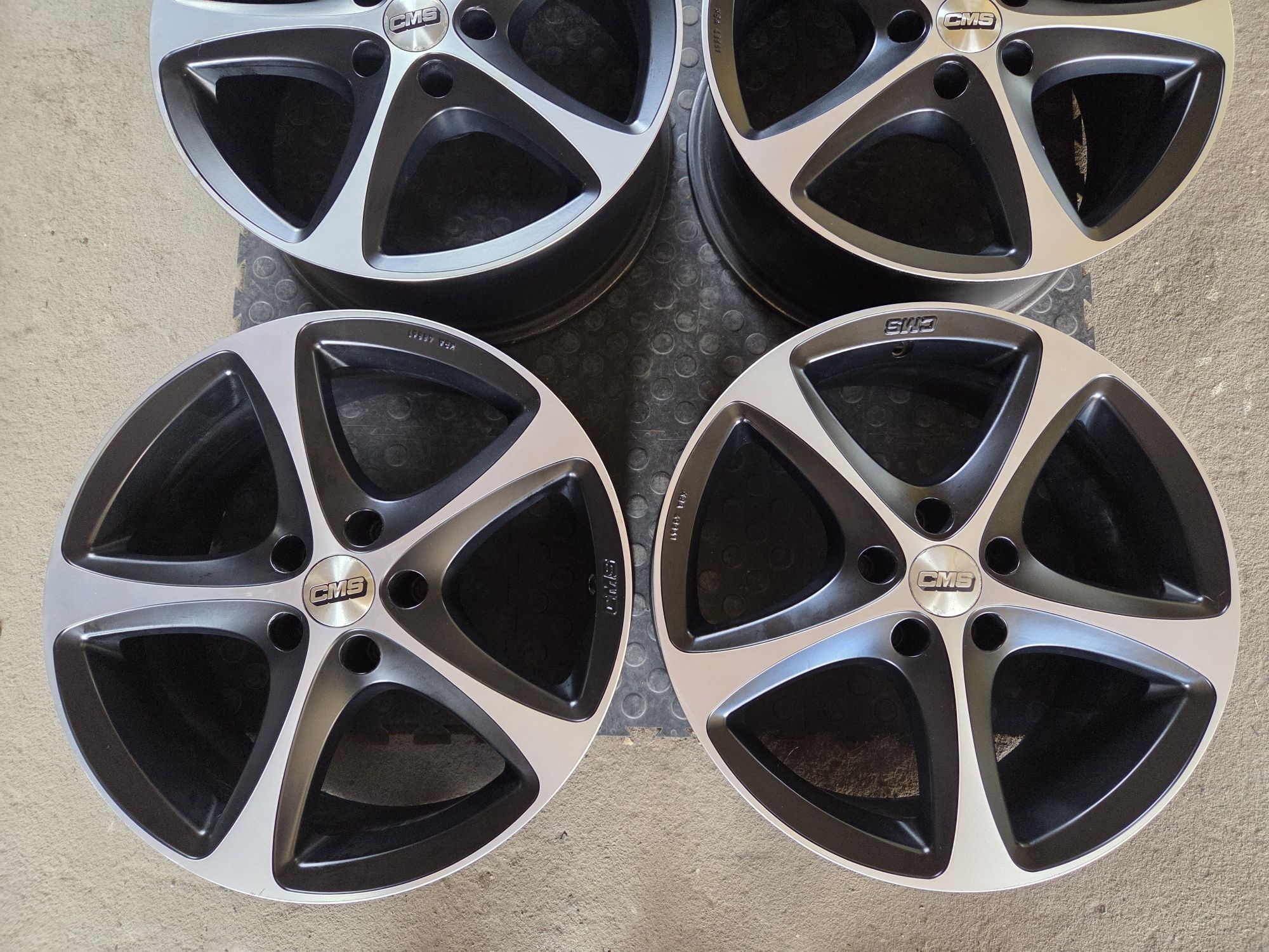 Felgi Aluminiowe 5x112 8Jx18 ET39 Mercedes Audi Seat Skoda Volkswagen