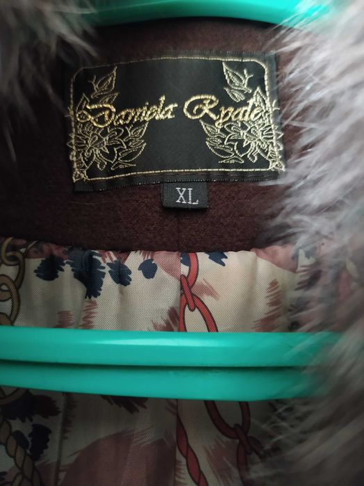 Продам пальто 50р.зимове