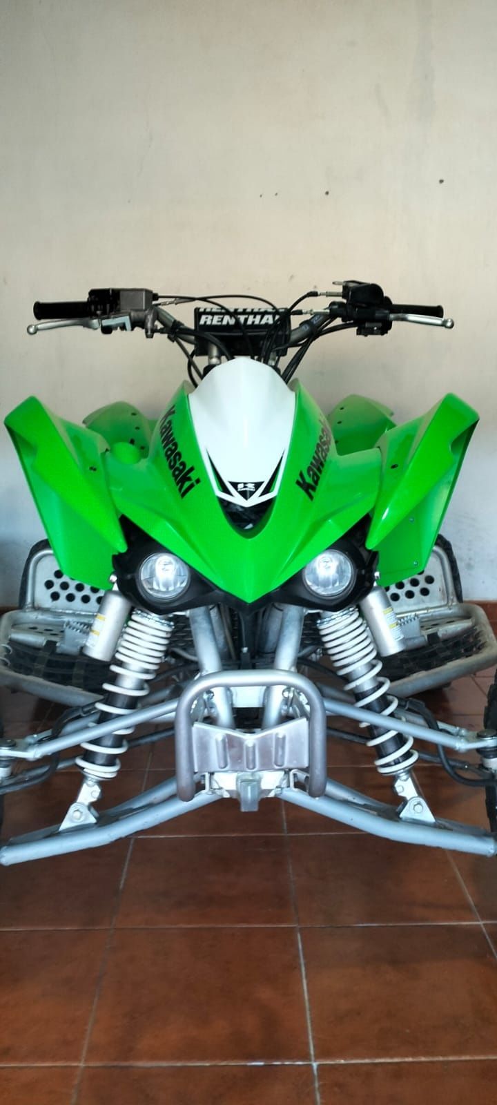 Kawasaki kfx450R imaculada