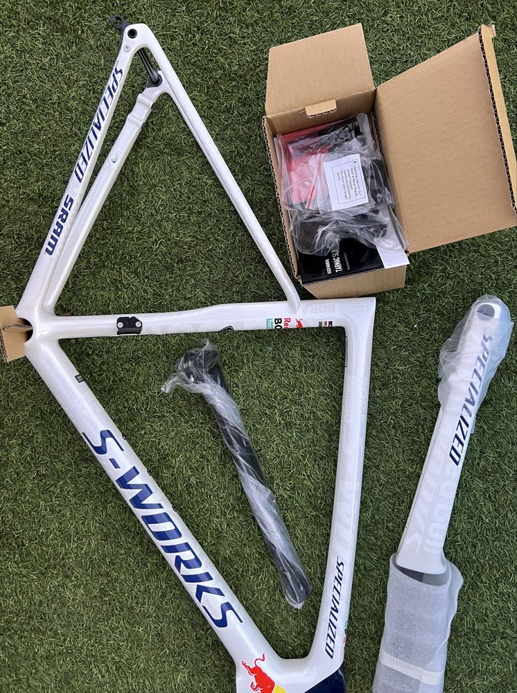 Soecialized tarmac sworks sl8 red bull bora quadro