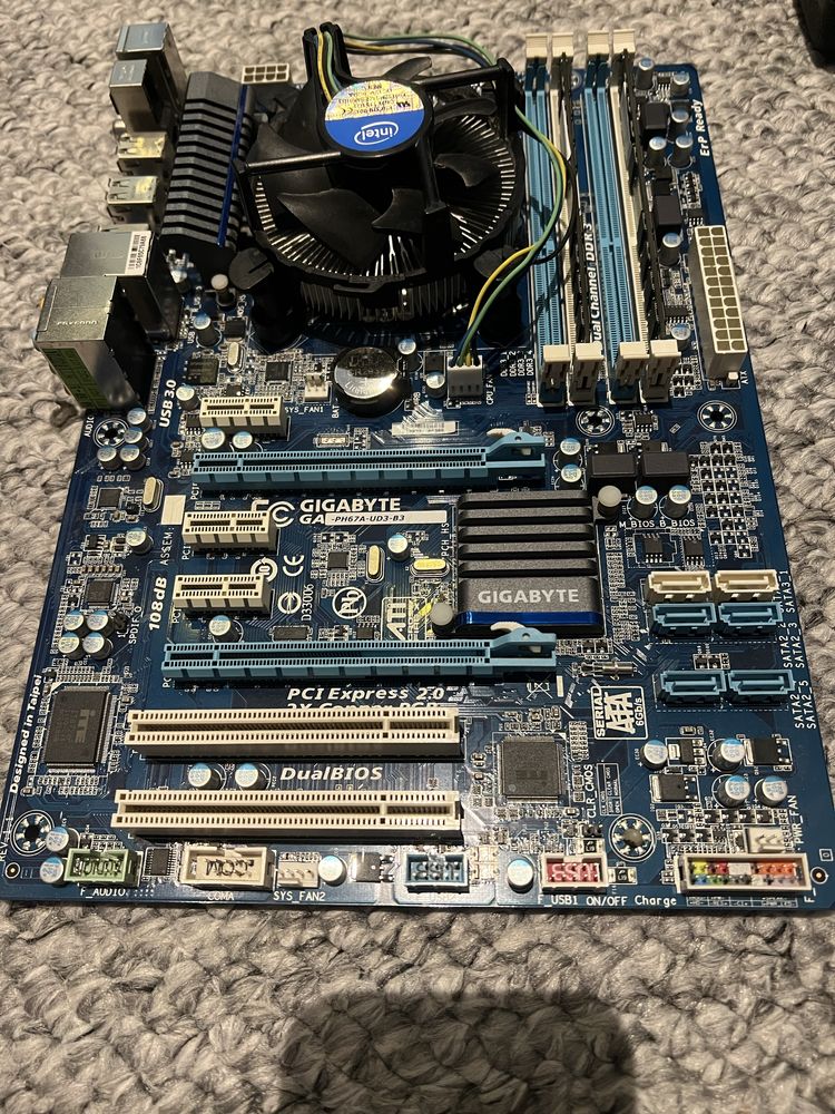Zestaw: płyta główna + procesor i3 + RAM DDR3 (LGA1155)