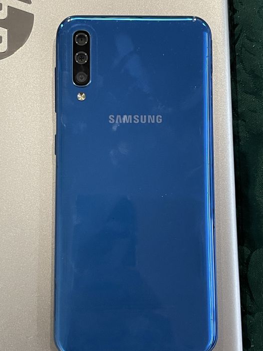 Samsung A50 usado
