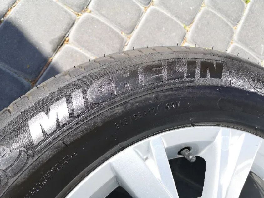 JAK NOWE Opony Michelin Primacy 3 - 215/65/17