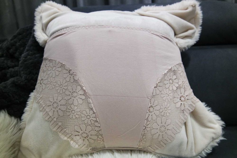 Wygodne majtki damskie z wysokim stanem XXL(0825)