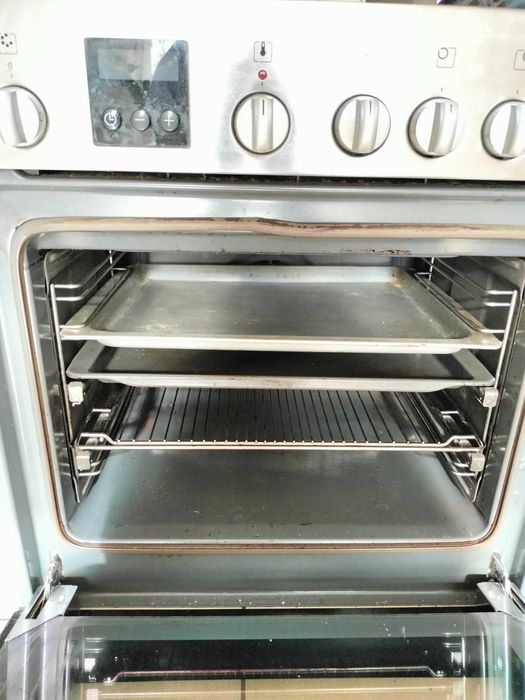 Kuchenka elektryczna Bosch z płytą ceramiczną