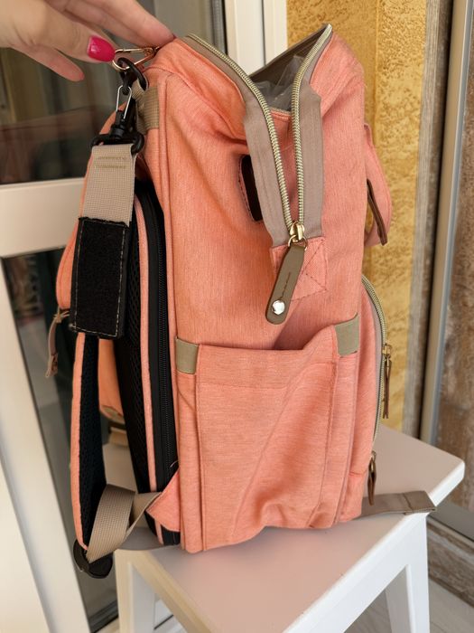 Рюкзак для мам з малюком