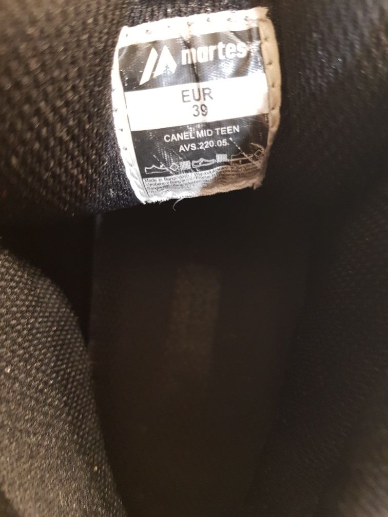 Buty chłopięce zimowe