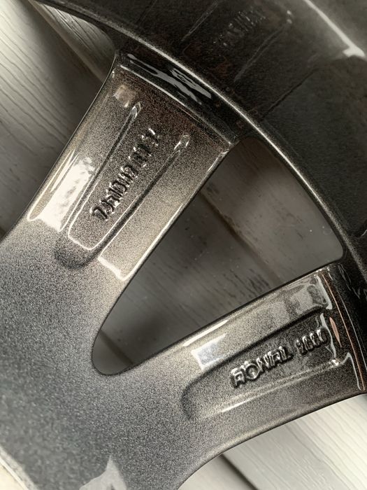 Оригінальні титанові диски Audi 5/100 R16 5*100 16 Skoda Volkswagen