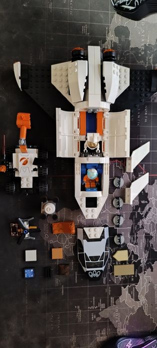 Только Киев. Лего (LEGO) 60226 Шатл б.у.