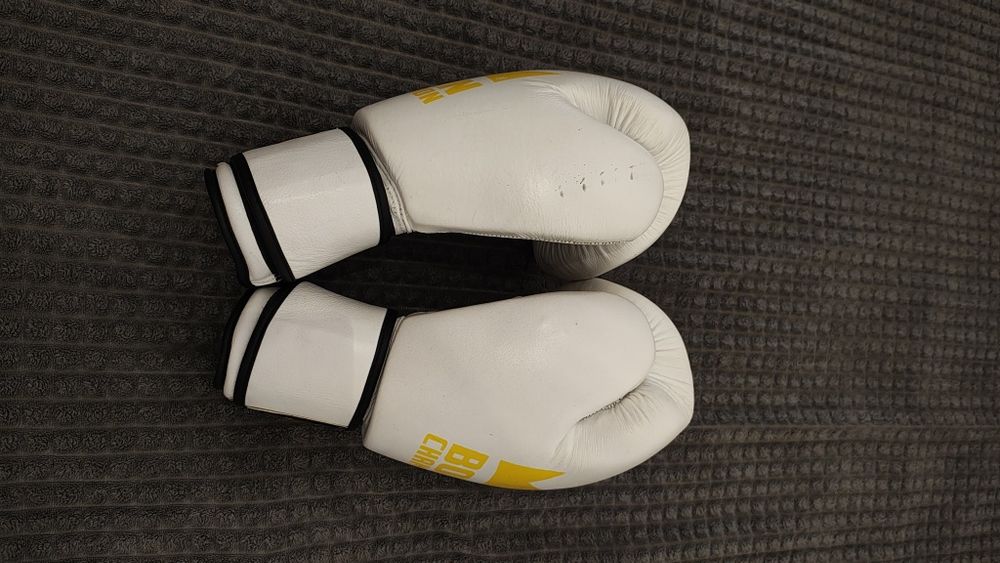 Luvas de Boxe Born Champion (BC Boxing), 14 oz, Couro Genuíno