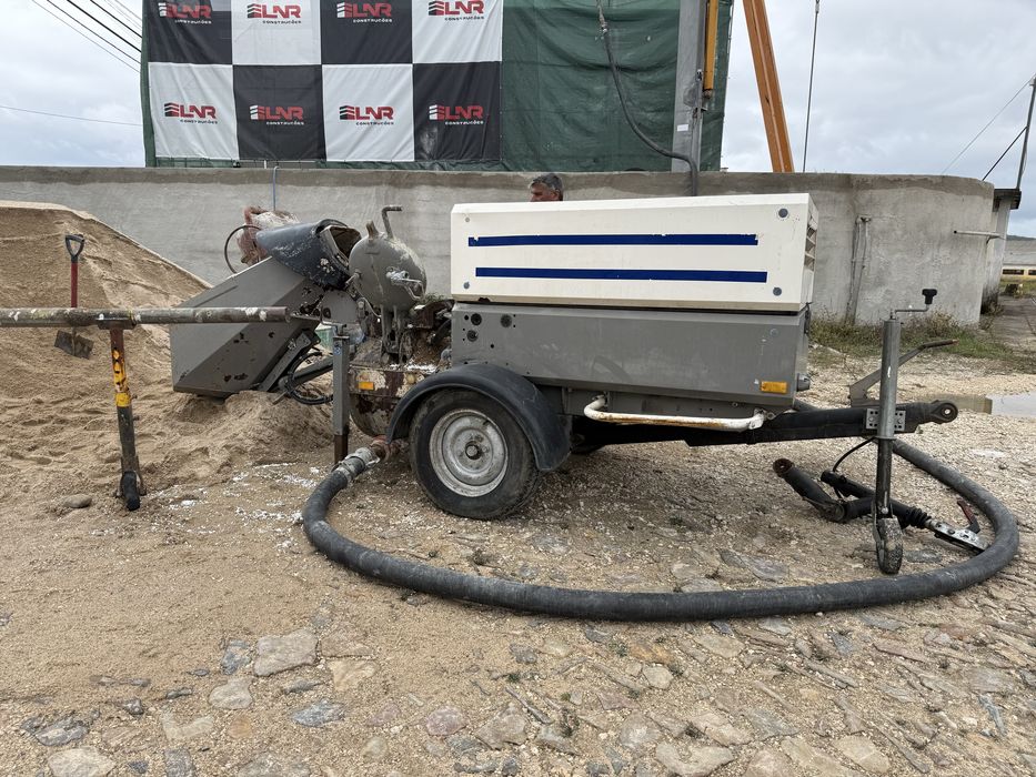 Maquina de betonilha lancy