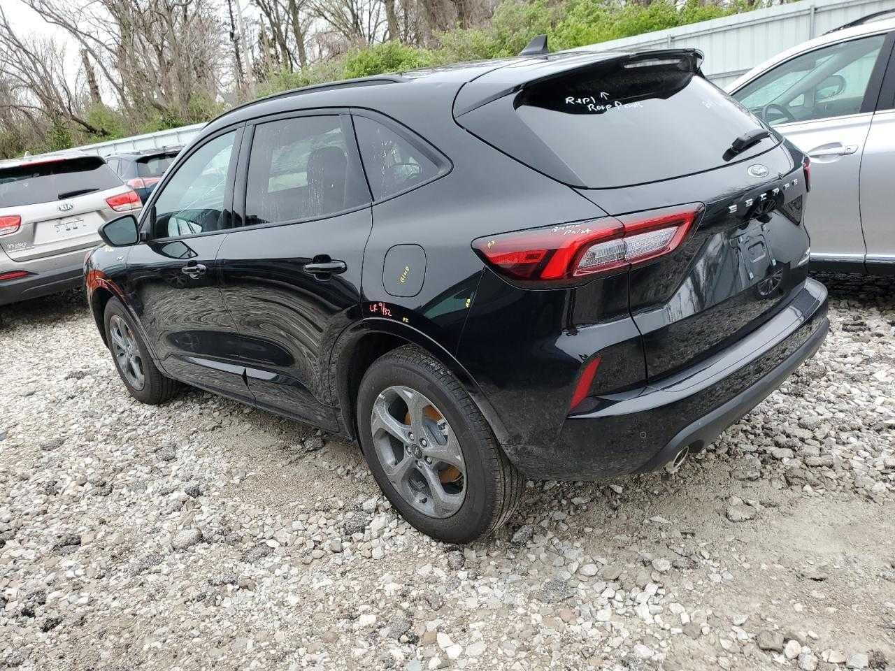 2023 Ford Escape St Line