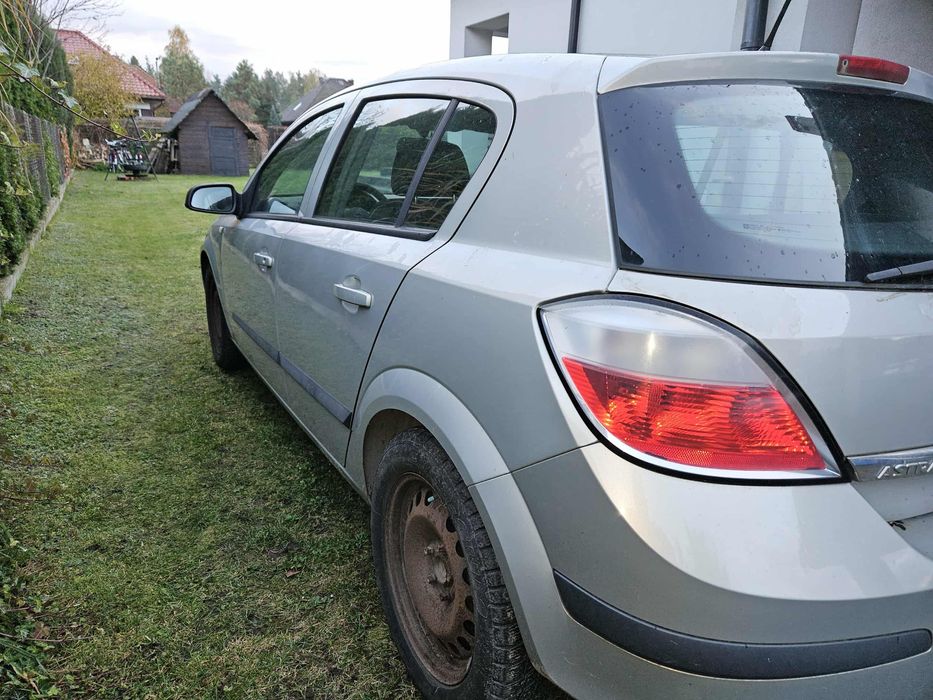 Astra H 1.7 diesel 2006 rok