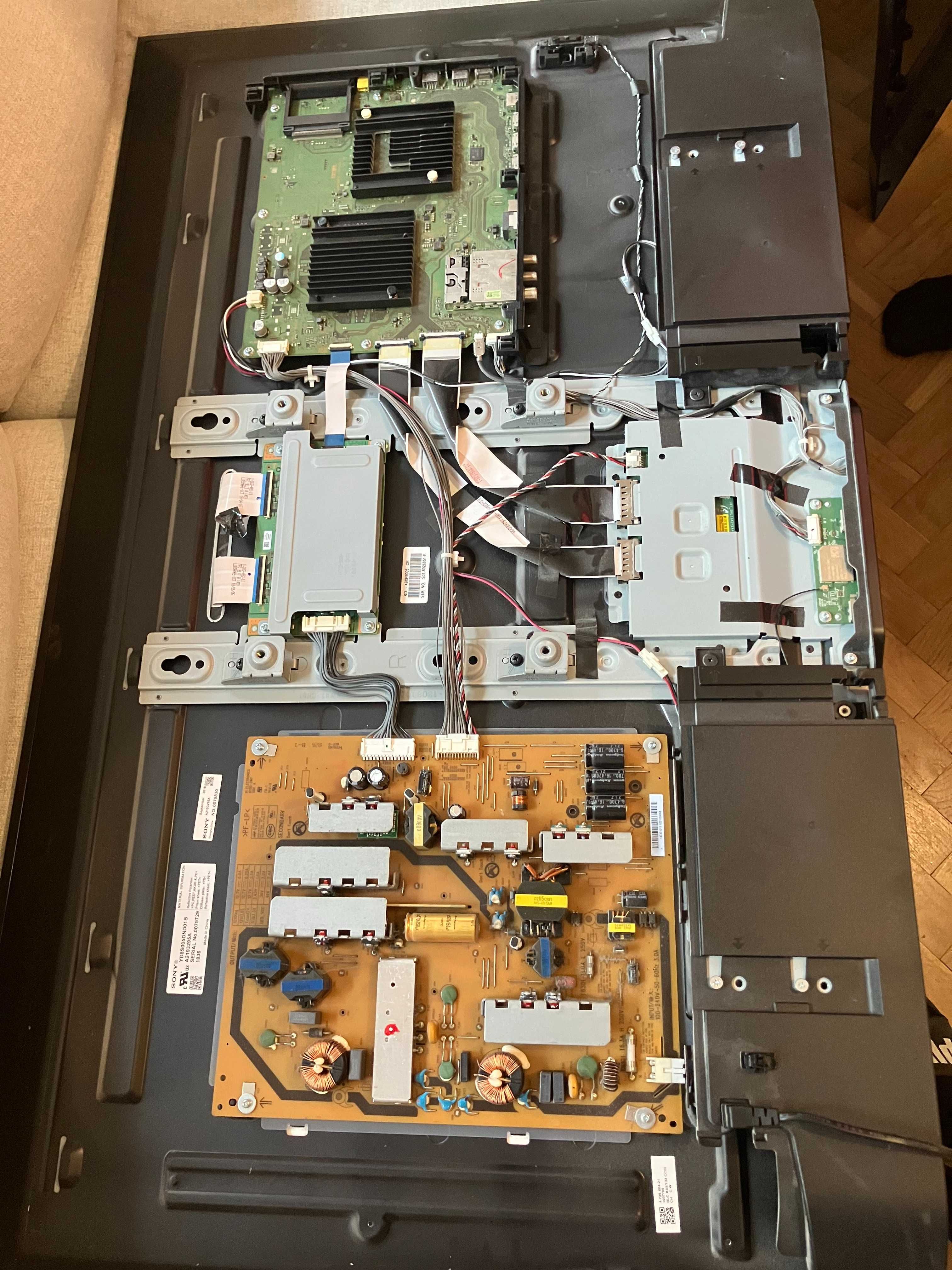 Uszkodzony telewizor Sony Bravia 4K HDR KD-49XF9005
