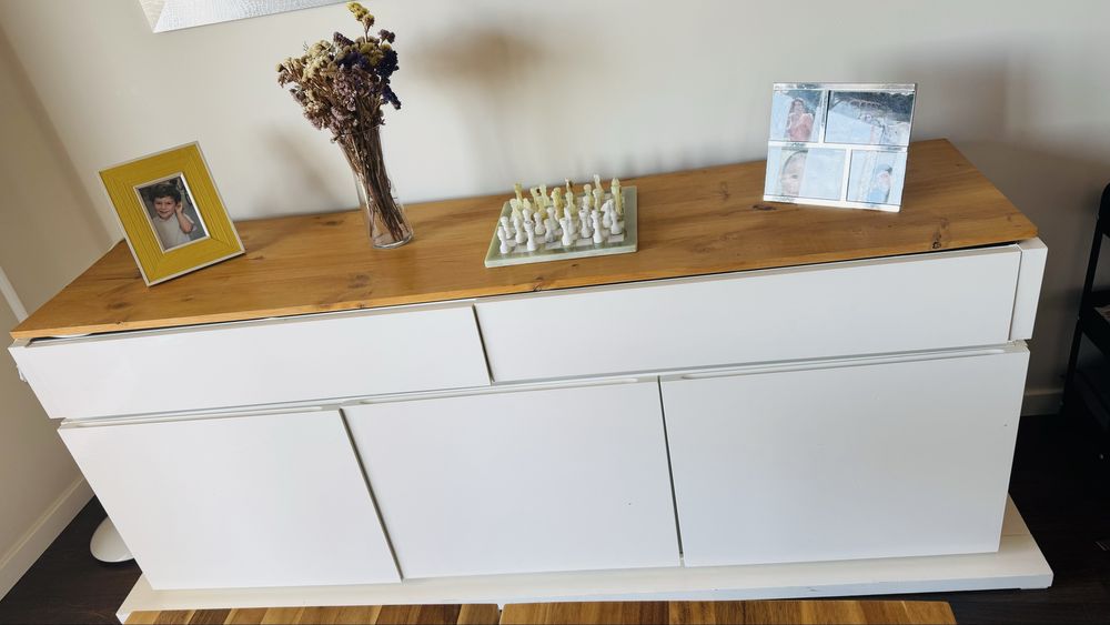 Vendo aparador CERNE madeira macica