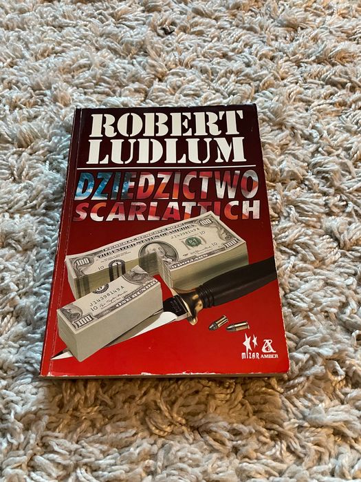 Robert Ludlum ‚Dziedzictwo Scarlattich’