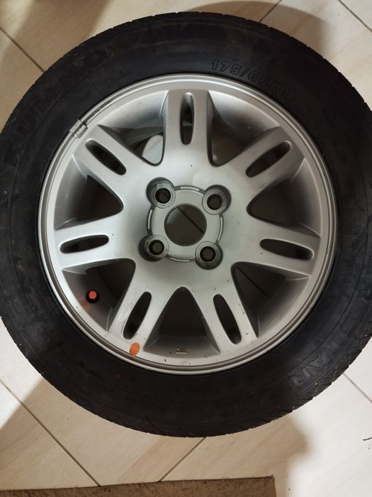 Колесо 175х65 R14 82Т комплект:диск+резина.