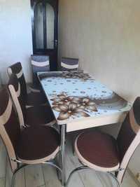 Стіл кухонний зі стільцями