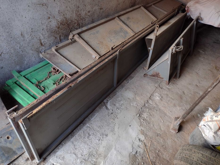 Burty rozrzutnik jednoosiowy