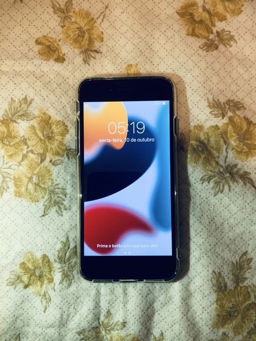 iPhone 7 (como novo)